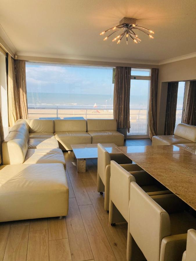 Very Spacious Family Apartment With Seaview T16 オステンド エクステリア 写真