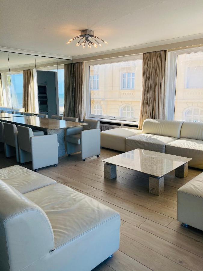 Very Spacious Family Apartment With Seaview T16 オステンド エクステリア 写真