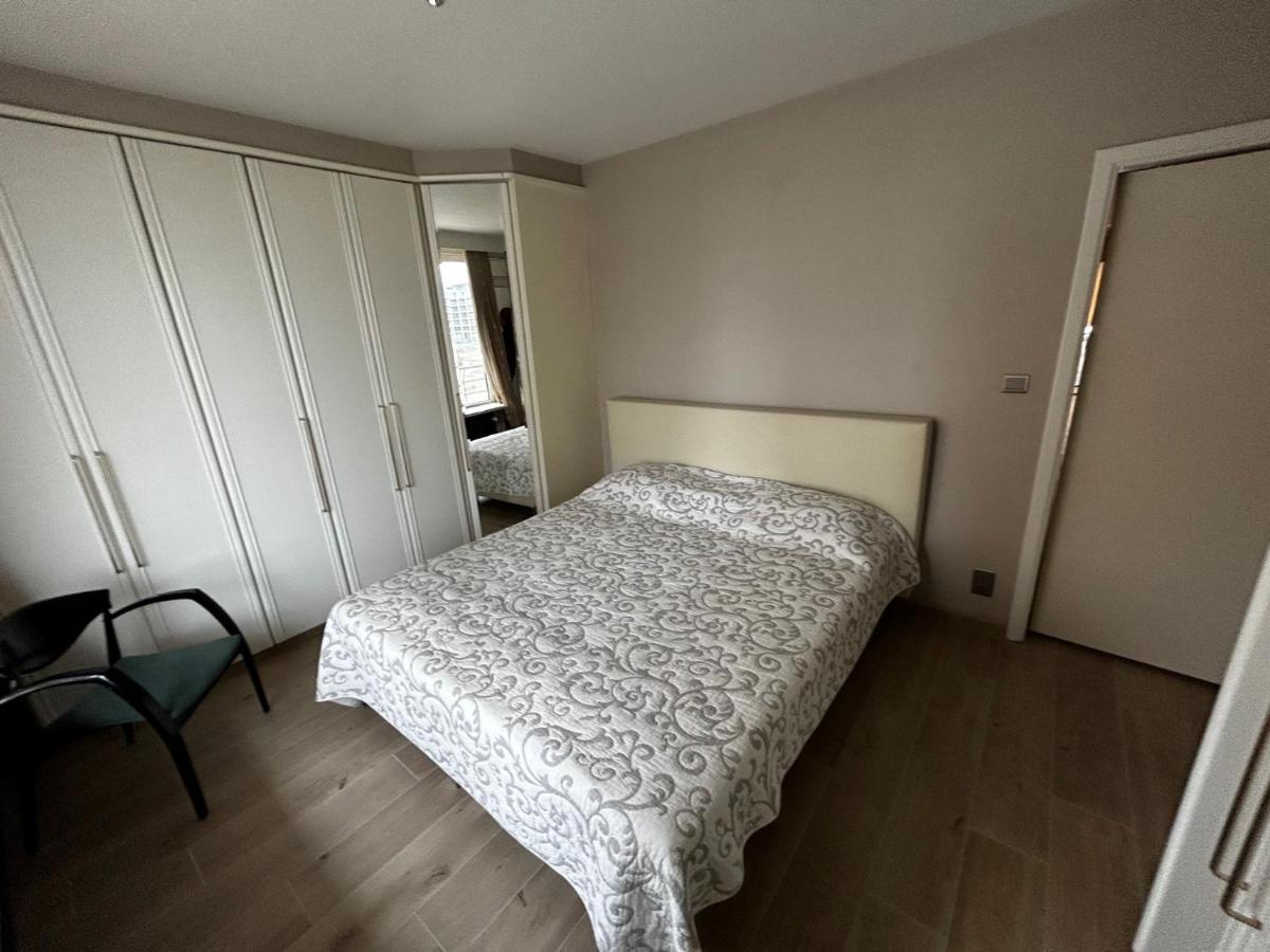Very Spacious Family Apartment With Seaview T16 オステンド エクステリア 写真